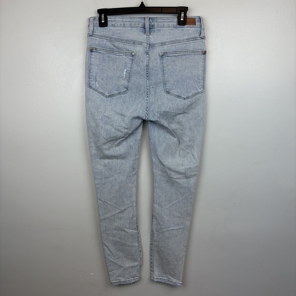 Judy Blue Jeans Womens 11/30 Light Wash Distressed Skinny Stretch Denim JB88431 - Picture 2 of 10